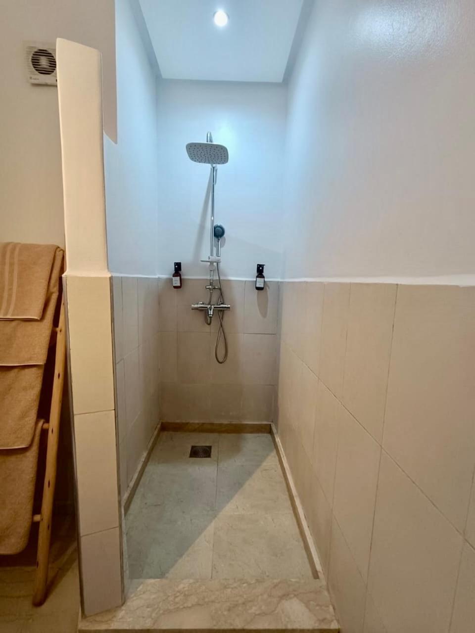 Cosy Appartement Au Coeur De Gueliz Marrakesh Exterior foto